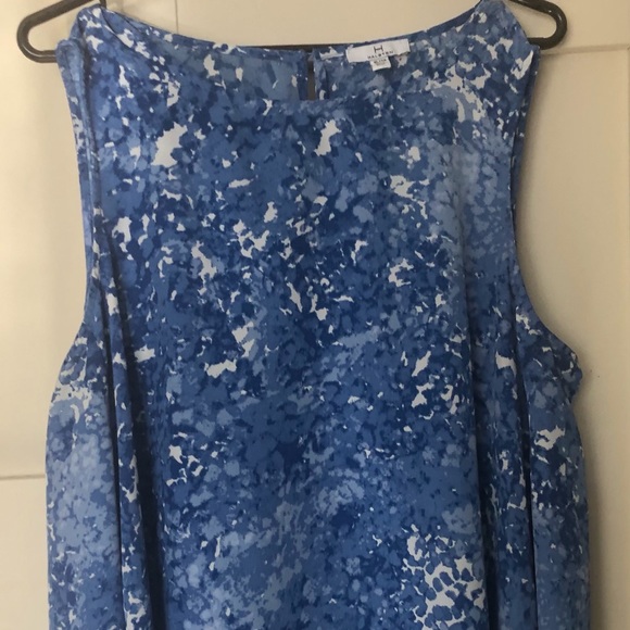 HALSTON TOP - Picture 1 of 5